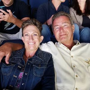 Meet your Posher, Dennis